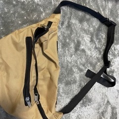 ショルダーバッグの画像