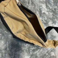 ショルダーバッグ
