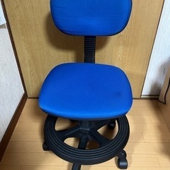 【決まりました】高さ調節可能   デスクチェア