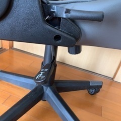 ゲーミングチェアの画像