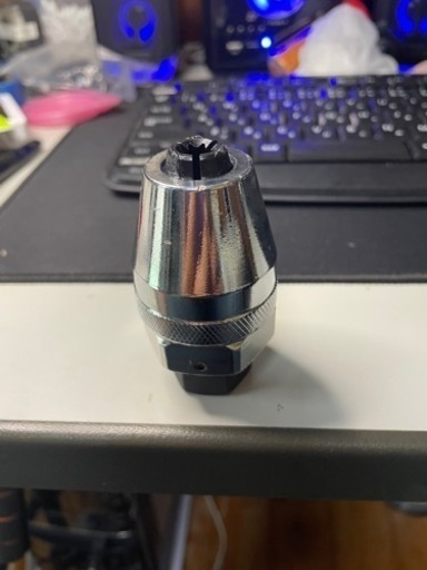 折れたボルトはずす工具