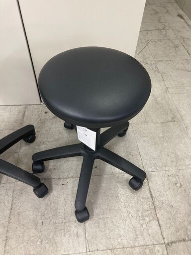 未使用　ナカバヤシ　回転丸椅子　丸イス　昇降　丸いす　H410～540　キャスター付　PVCレザー(抗菌)ラウンドレバー　RZR-104　ブラック　各1台　愛知　一宮市　江南市　稲沢市　名古屋　岐阜　各務ヶ原　岐南町　羽島　三重　グッドプライス一宮