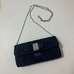 【結婚式・お呼ばれ対応】リボン　プリーツ　クラッチバッグ　ライン...