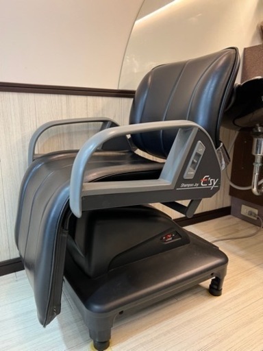 タカラベルモント電動シャンプー椅子