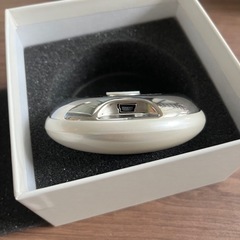 振動スピーカー サウンドエッグ UNIVERSAL 箱あり　付属品なし の画像