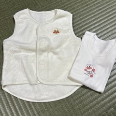 アンパンマン ベスト・半袖Tシャツ サイズ100