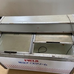 ジャンク品　アイスショーケース