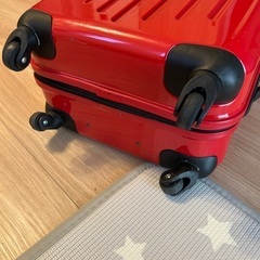 キャリーケースの画像