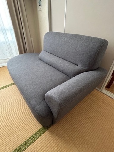 【本日限定価格】しっかりめのソファ