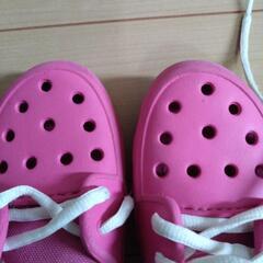 (値下げ！)C12　crocs　ピンク　サンダルの画像