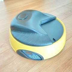 オートペットフィーダー自動給餌器（動作未確認）