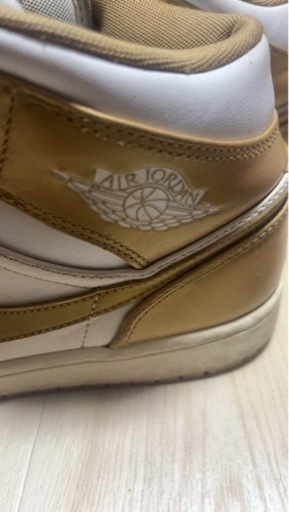 NIKE エアジョーダン1レトロ