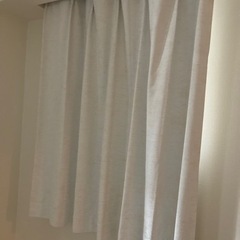 ニトリ　既製品カーテン　4枚セット