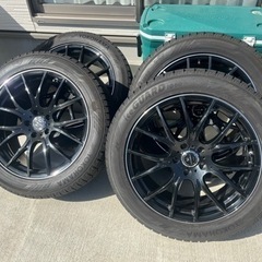 車のパーツ タイヤ、ホイール