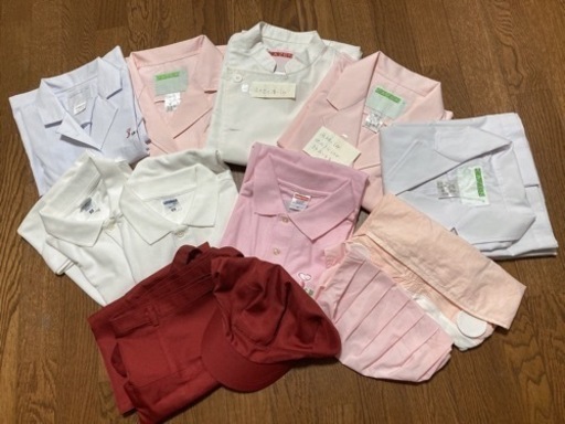 純真短期大学食物栄養科エプロンとポロシャツ