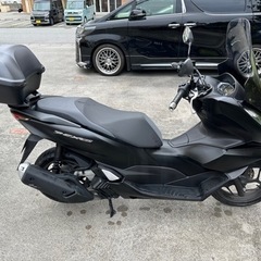 PCX160 KF47型　純正スクリーン、純正R-BOX、ETC装備の画像