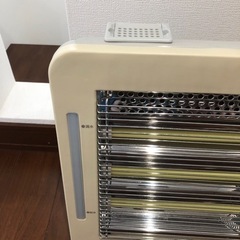 電気ストーブ(スチーム付き)の画像