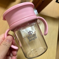 子供用コップの画像