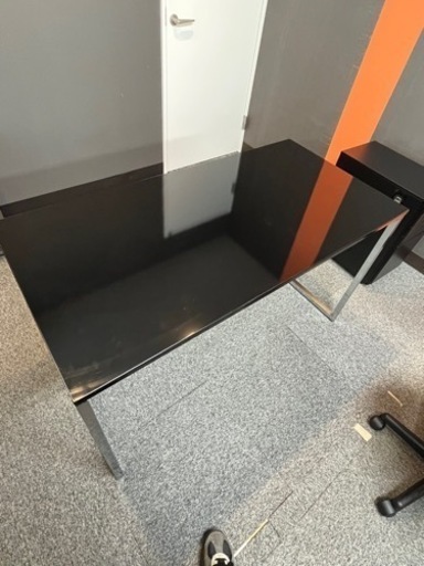 　【美品】オフィス3点セット　黒天板　家具 オフィス用家具 机