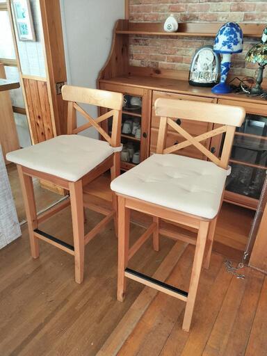 【間もなく終了します】IKEA INGOLF インゴルフ　背もたれ付き, カウンターチェア　２脚