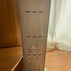 美品　デロンギ　家電 季節、空調家電 オイルヒーター　ヒーター　暖房の画像
