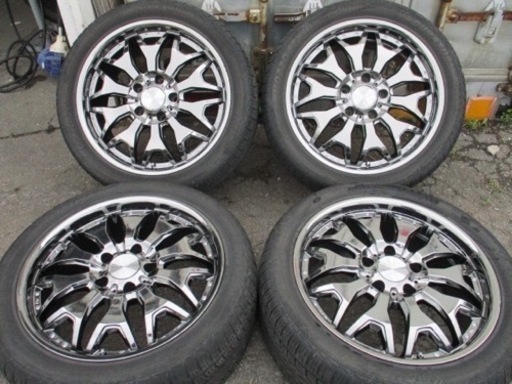 車のパーツ タイヤ、ホイール