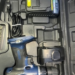 22日お取引き決まりました。値下げ！訳アリ、充電式ドリルドライバーの画像