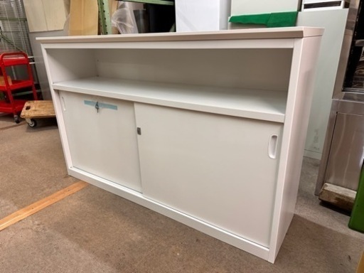 実売14万　未使用品　ナイキ　ハイカウンター　(錠付・棚付タイプ)　XC型シリーズ XC1590-WH-W