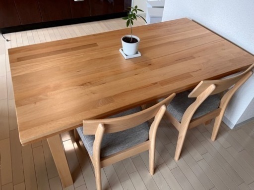 家具 ダイニングセット　イス×2式　長椅子×1式付き