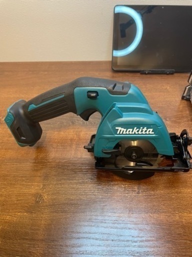 今週迄マキタ超美品　ボードカッター　マルノコ　充電器　