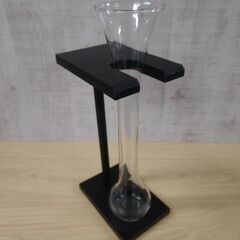 ビール用　ハーフヤードグラスとスタンドの画像