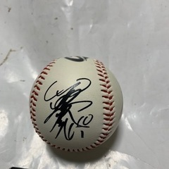 広島東洋カープ プリント サインボール 緒方孝市(9) 野村謙二郎(7) 佐々岡真司(18) 金本知憲(10) 4選手 レア プロ野球の画像
