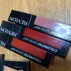 化粧品 まとめ売りの画像