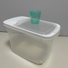 ５キロ用米びつ差し上げます