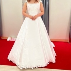 ウエディングドレス7号〜11号の画像