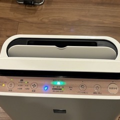 加湿空気清浄機 KC-G40-W 17年製 - SHARP シャープ 動作品の画像