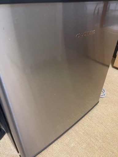 おしゃれな一人暮らし　サブのメタル冷蔵庫