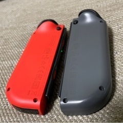 【お取引完了】Switch純正ジョイコン グレー×マリオレッドの画像