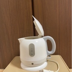 【取引中】 キッチン家電 電気ポット