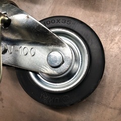 ◆【未使用品】ウカイ　重量キャスター①　J-100 ストッパー付き◆の画像