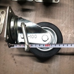 ◆【未使用品】ウカイ　重量キャスター①　J-100 ストッパー付き◆の画像