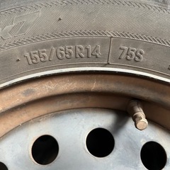 車のパーツ タイヤ、ホイールの画像
