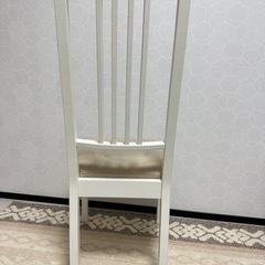 IKEAの椅子の画像