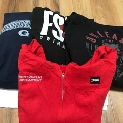 値下げしましたT-シャッ、パーカー、ジャンパー20着まとめ売りの画像