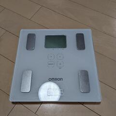 Omron体組計　HBF-226