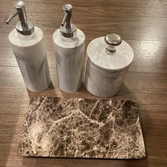 洗面台　おしゃれ容器4点未使用