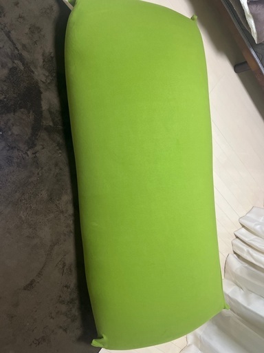 期間限定値下　美品　Yogibo Max 本体とカバー(グリーン)セット