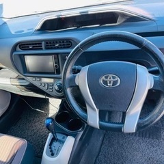 トヨタ アクアGグレードの画像