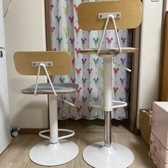 【受渡決定】 LOWYA　昇降　回転　カウンターチェア　2台の画像