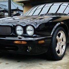 (LHD)ジャガーX308 XJR サンルーフ付き左ハンドル